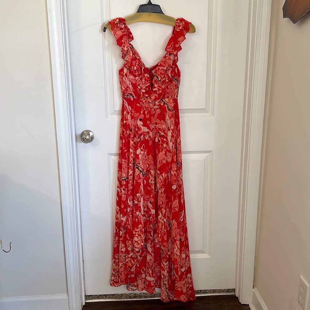Meghan Los Angeles flowy dress. Perfect for wedding, cocktail party, date night.
